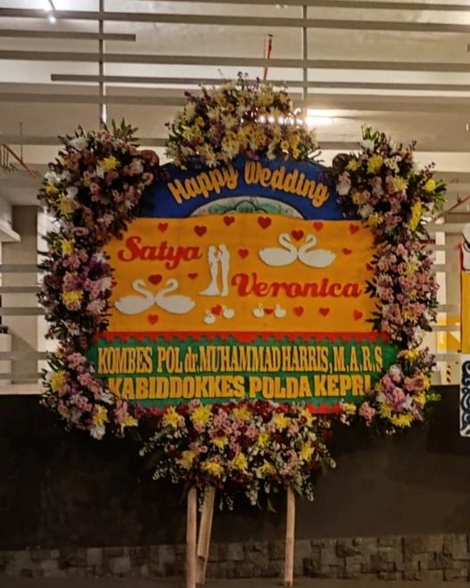 Bunga Papan Pernikahan